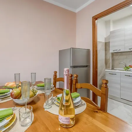 Апартаменты La Casa Dei Nonni - Happy