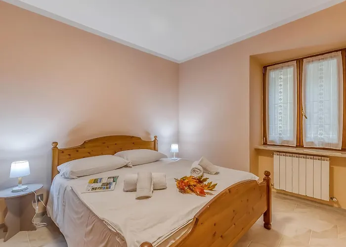 La Casa Dei Nonni - Happy *